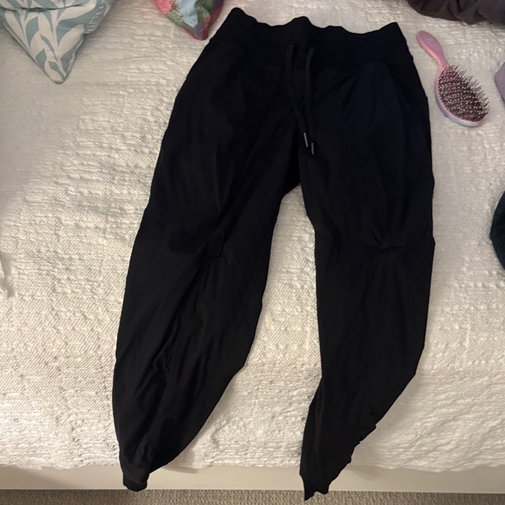 Black lululemon Jogger Pants